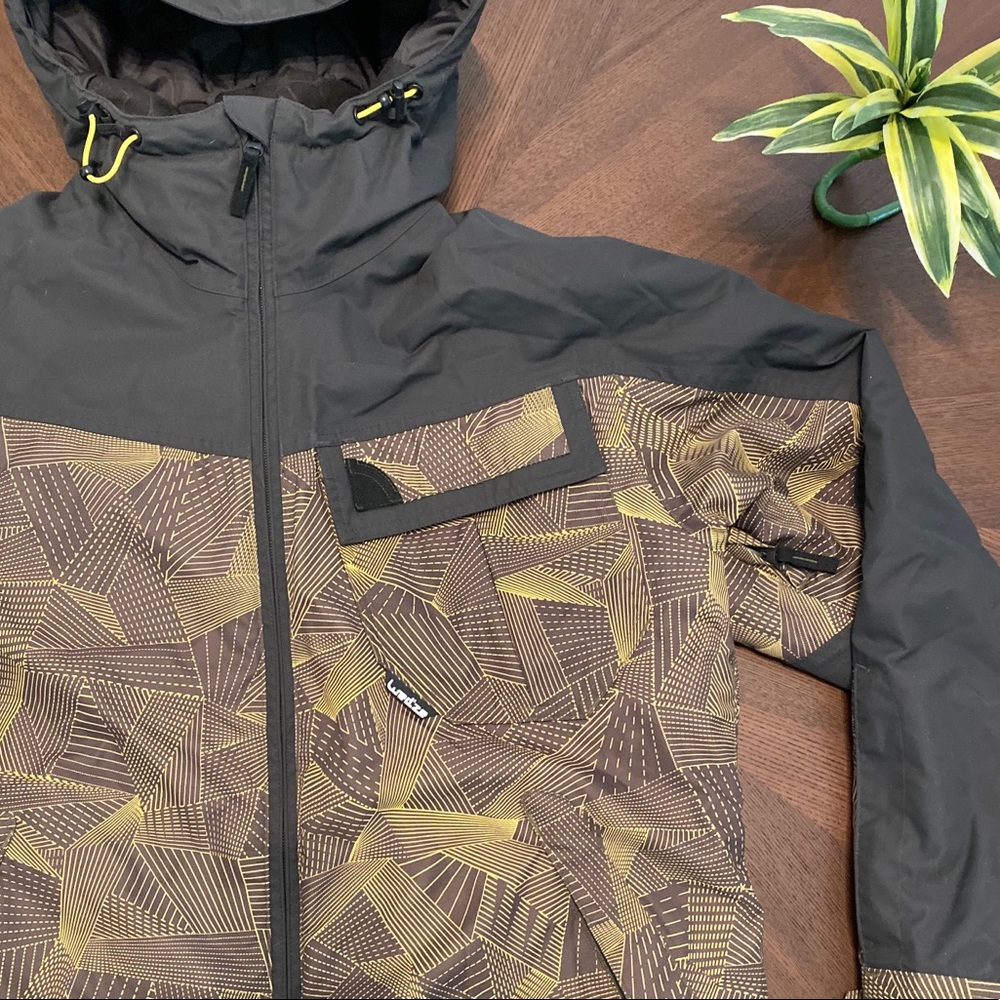 Snowboarding jacket - Picture 3 of 4